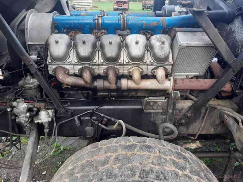 Tatra 815 - Motor	 - foto 1