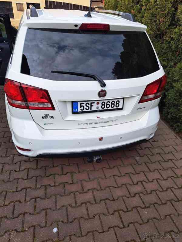 Fiat Freemont - foto 13