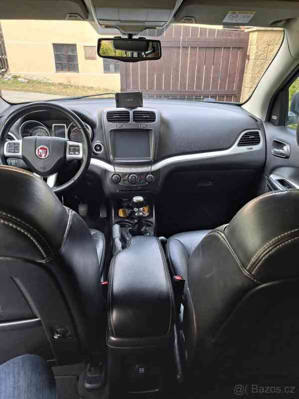 Fiat Freemont - foto 10