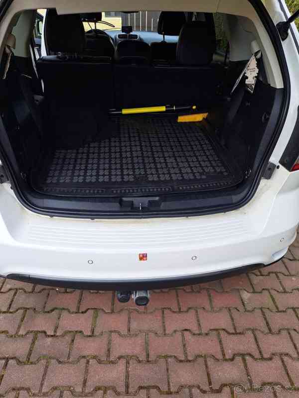 Fiat Freemont - foto 15