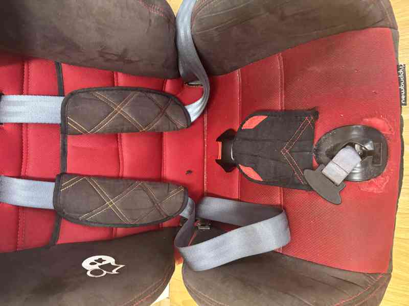 Autosedačka - foto 2