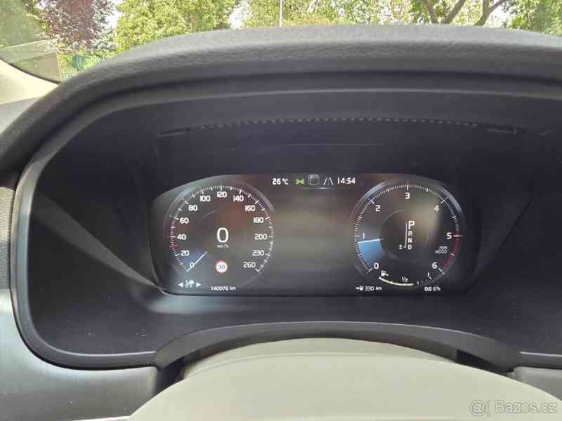 Volvo V90 D4 Momentum, nájezd 140tis - foto 14