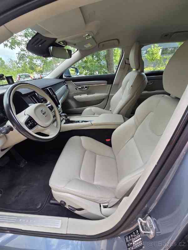 Volvo V90 D4 Momentum, nájezd 140tis - foto 6