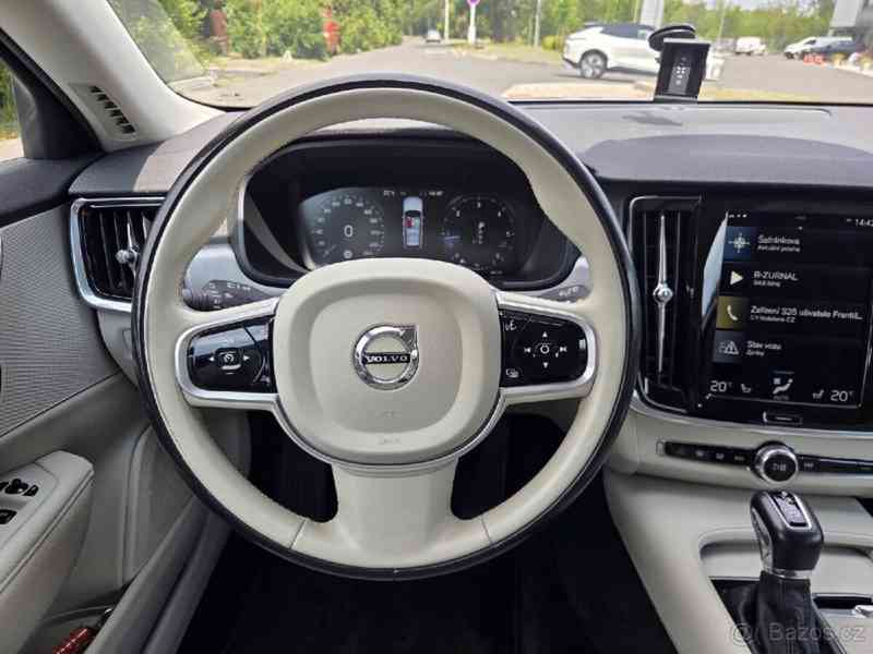 Volvo V90 D4 Momentum, nájezd 140tis - foto 5