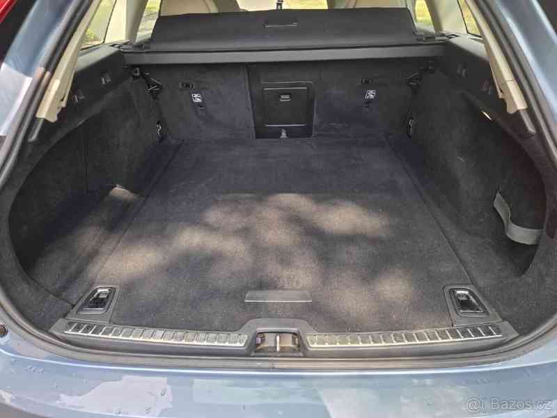 Volvo V90 D4 Momentum, nájezd 140tis - foto 9