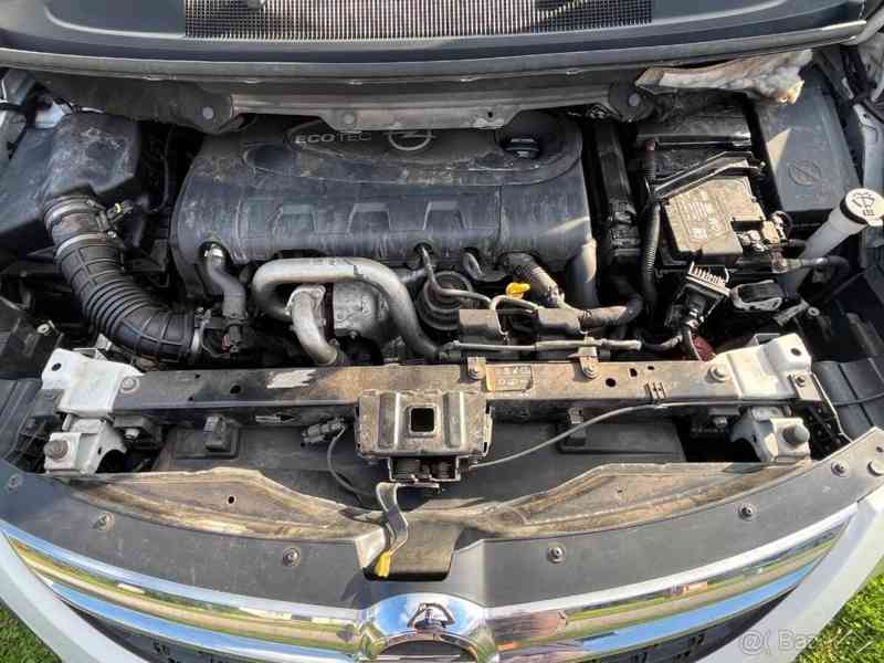 Opel Zafira 2,0 - foto 9