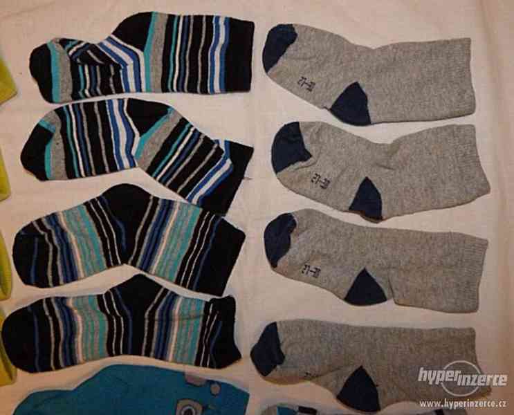 24 párů ponožek pro dvojčata vel. 27 - 30 - foto 2