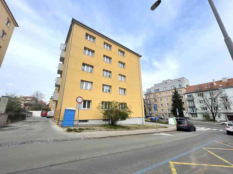 PRONÁJEM GARÁŽE, BRNO – ČERNÁ POLE - foto 14