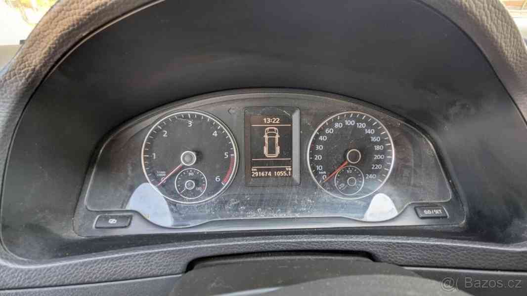 Volkswagen Multivan 2011 - 2 šoupačky, stan, serv - foto 9