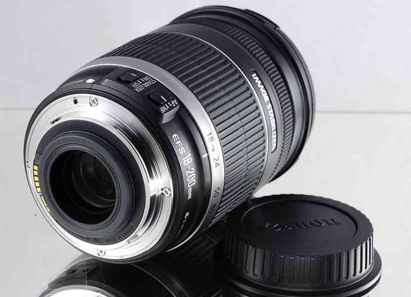 Canon EF-S 18-200mm f/4-5,6 IS **APS-C 11x Zoom - foto 5