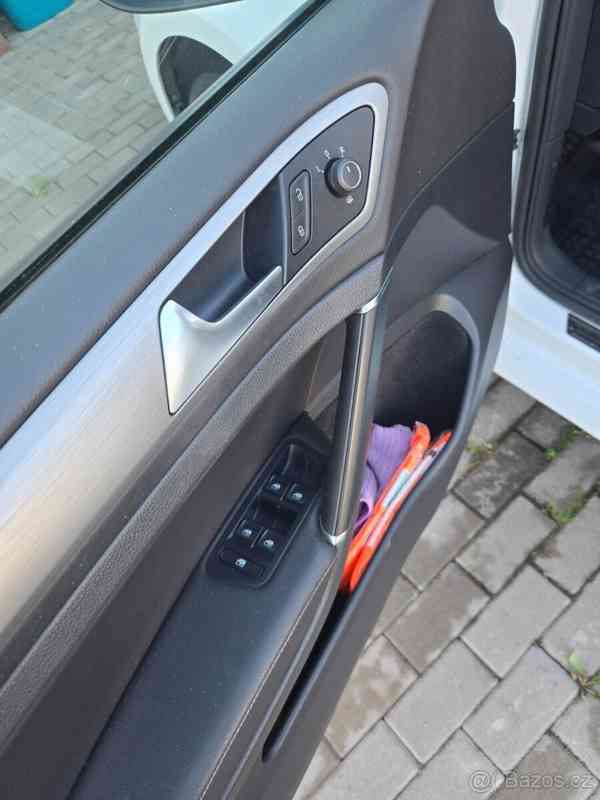 Volkswagen Golf 1,2   7 TSI, 81 KW - foto 10