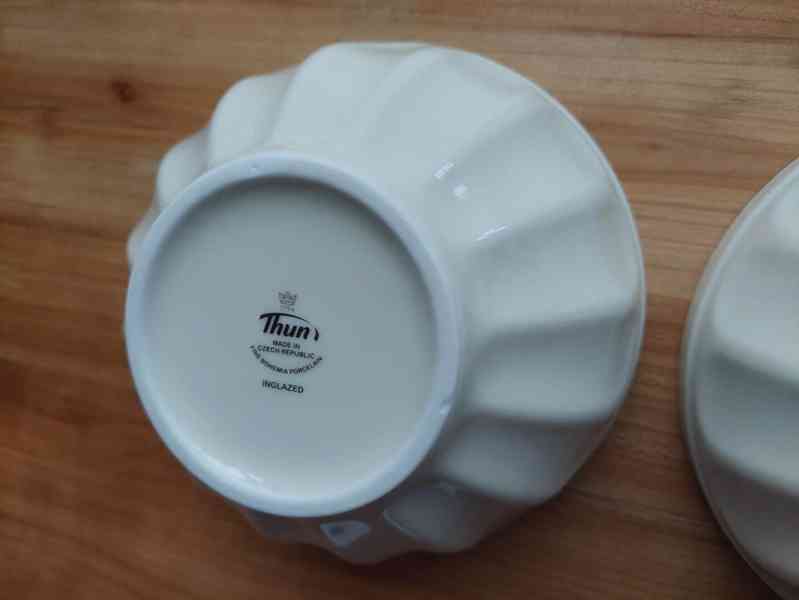 2x krásná nová porcelánová miska dekorační nebo na dobroty - foto 4