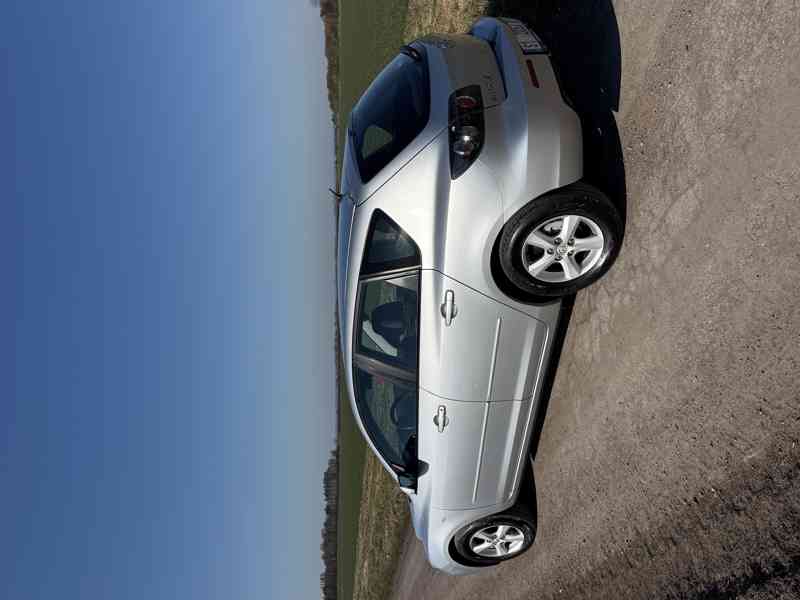 Mazda 3 1.6 MZ- CD 66kw Comfort  - foto 5