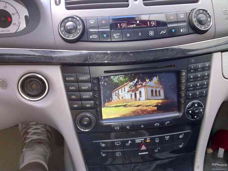 Prodám Mercedes 320 cdi ABSOLUTNĚ VYBAVEN! - foto 4