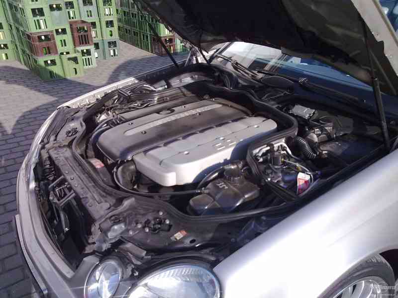 Prodám Mercedes 320 cdi ABSOLUTNĚ VYBAVEN! - foto 15