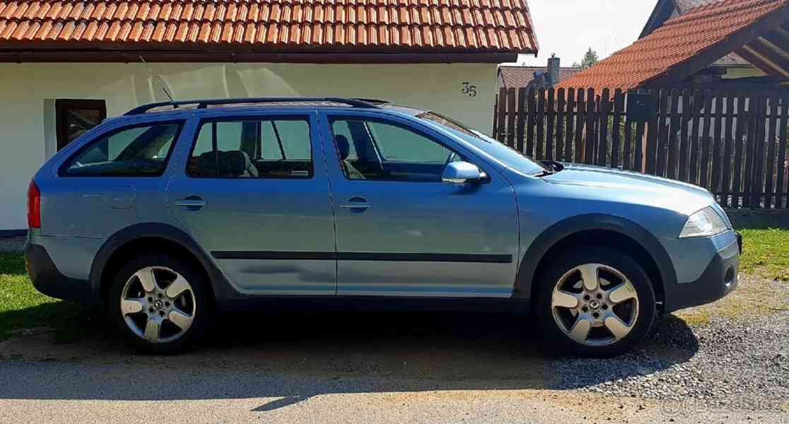Škoda Octavia Scout kombi 4x4 2 TDI 103 kW - foto 13