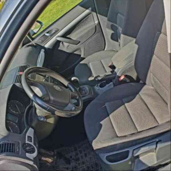 Škoda Octavia Scout kombi 4x4 2 TDI 103 kW - foto 4