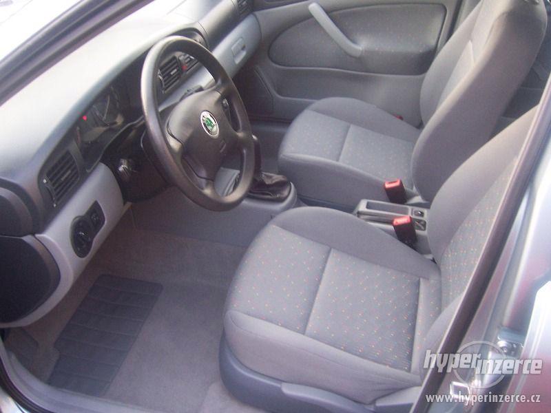 Škoda Octavia 1,9 SDi Temptation - foto 8