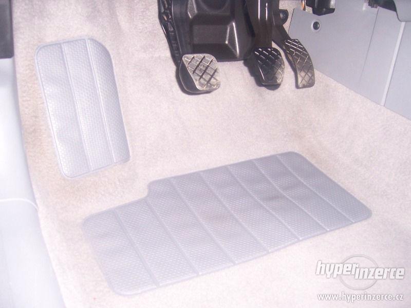 Škoda Octavia 1,9 SDi Temptation - foto 15