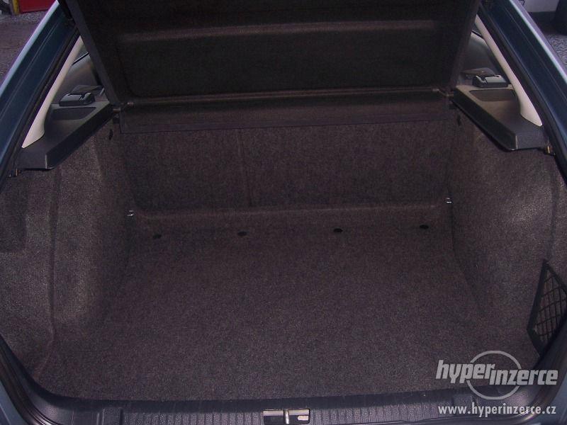 Škoda Octavia 1,9 SDi Temptation - foto 16