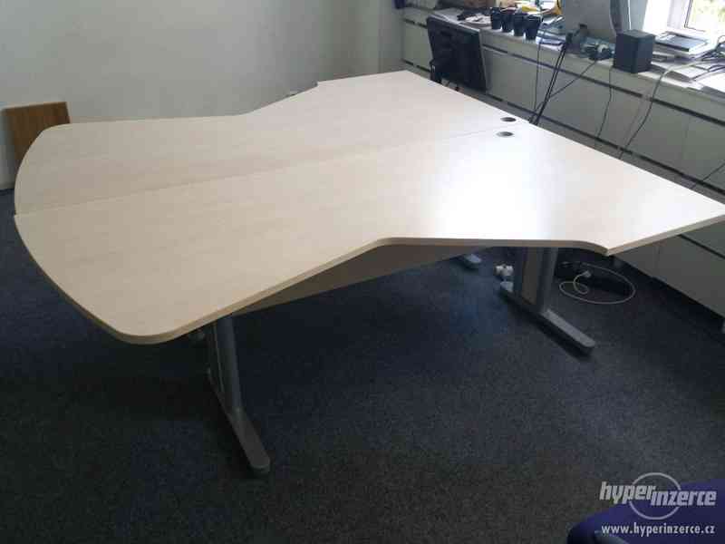 Kancelářské stoly - foto 1