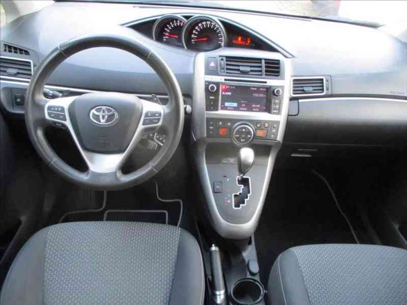 Toyota Verso 1,8 Valvematic AUTOMAT,NAVI - foto 5