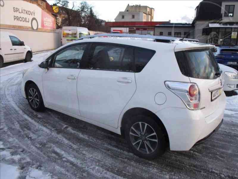 Toyota Verso 1,8 Valvematic AUTOMAT,NAVI - foto 17