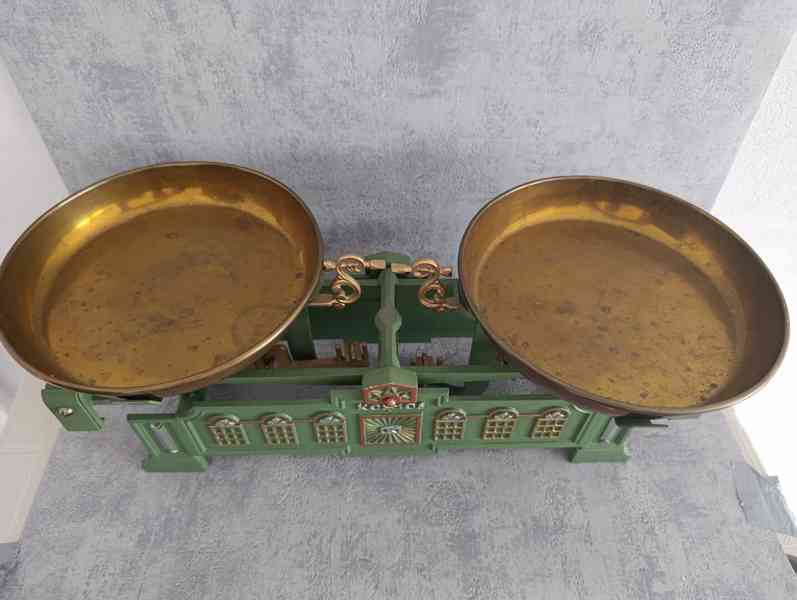 Krásné starožitné váhy KOSMOS po renovaci, pův.mísky - foto 5