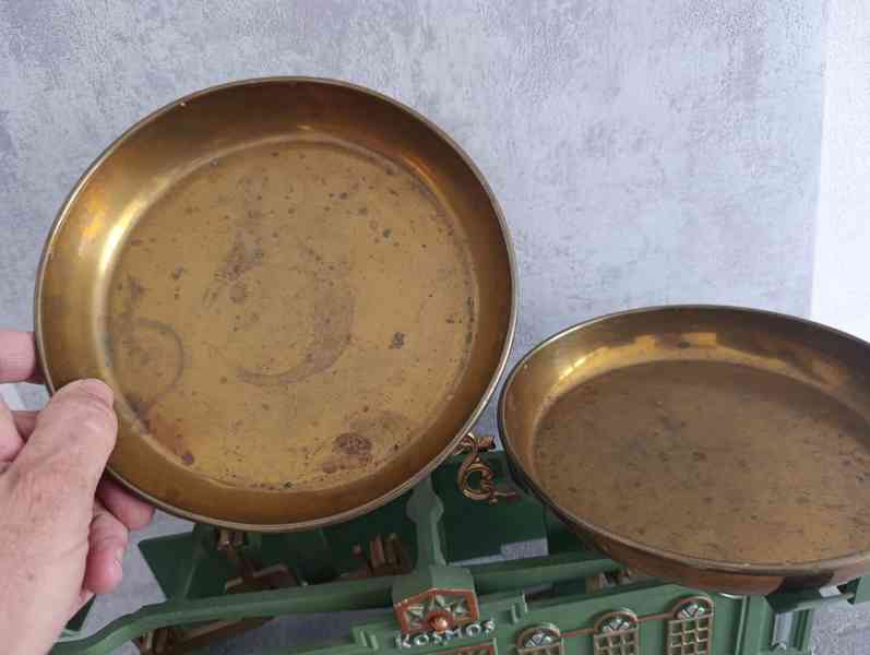 Krásné starožitné váhy KOSMOS po renovaci, pův.mísky - foto 6