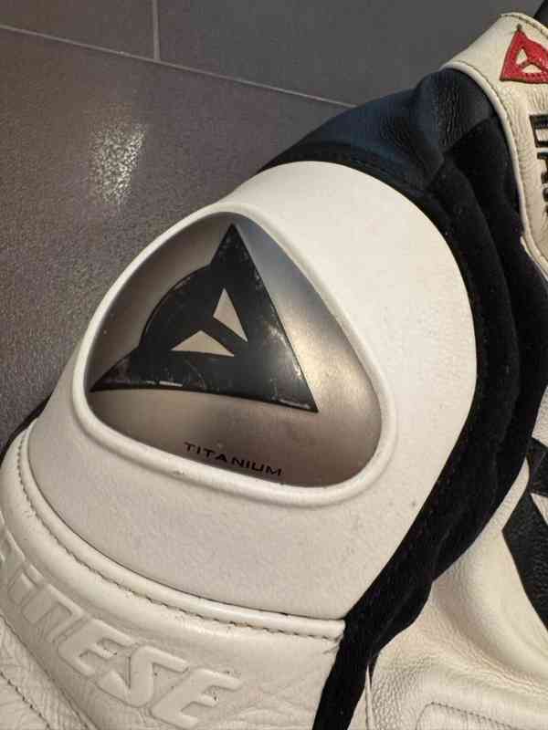 Kožená kombinéza Dainese Avro - foto 8