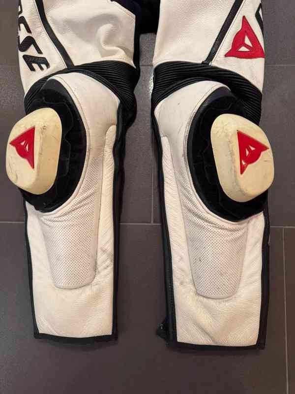 Kožená kombinéza Dainese Avro - foto 10