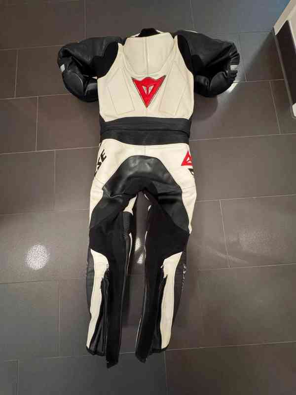 Kožená kombinéza Dainese Avro - foto 2