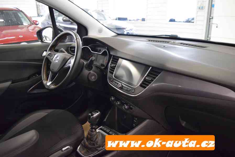 Opel Crossland X 1.2 T 81 kW LED SVÍCENÍ 46 000 KM-DPH - foto 13