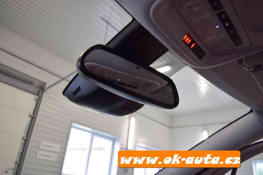 Opel Crossland X 1.2 T 81 kW LED SVÍCENÍ 46 000 KM-DPH - foto 20