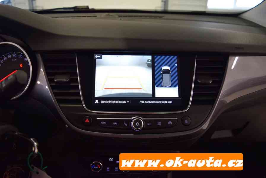 Opel Crossland X 1.2 T 81 kW LED SVÍCENÍ 46 000 KM-DPH - foto 17