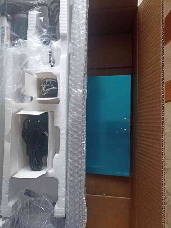 Automatická dvířka kurníku, časovač, světelný senzor, nová  - foto 3