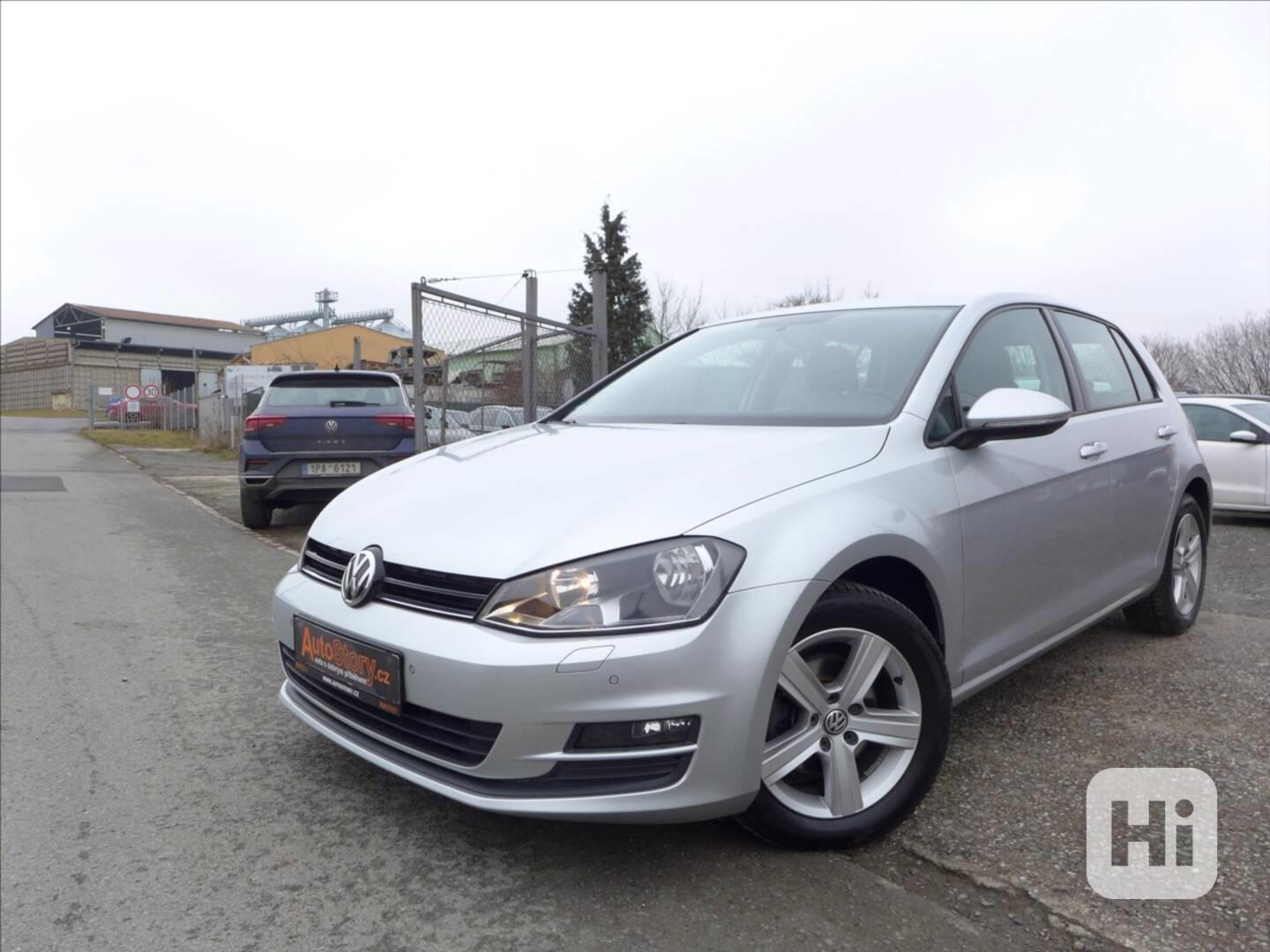 Volkswagen Golf 1,2 TSI AC, VÝHŘEV, 1.MAJITEL - foto 1