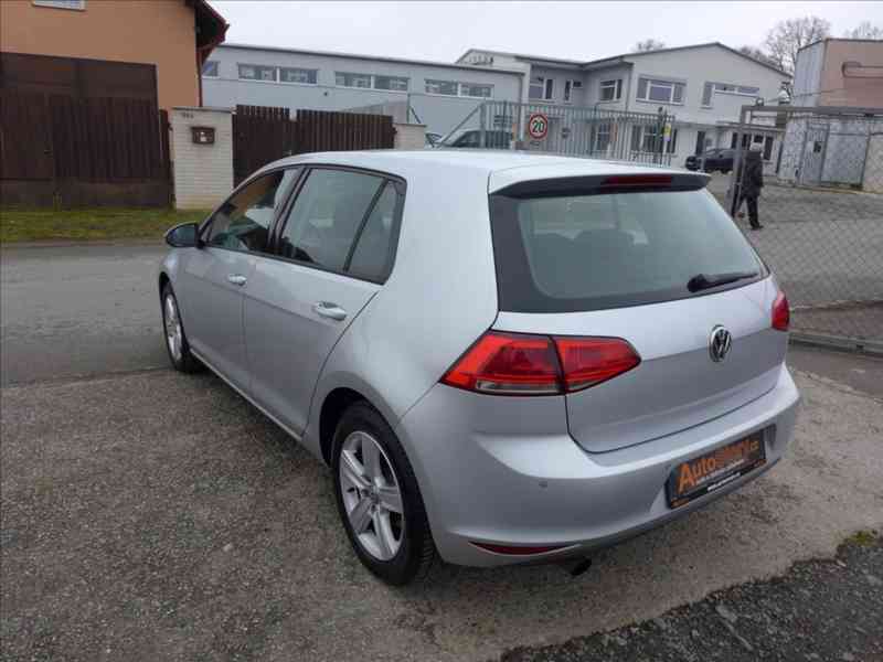 Volkswagen Golf 1,2 TSI AC, VÝHŘEV, 1.MAJITEL - foto 4