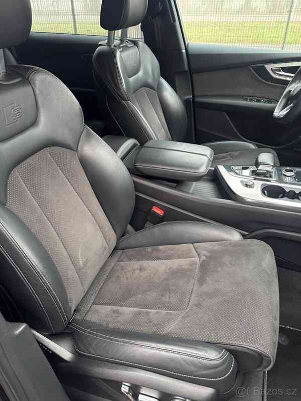 Audi Q7 - foto 8