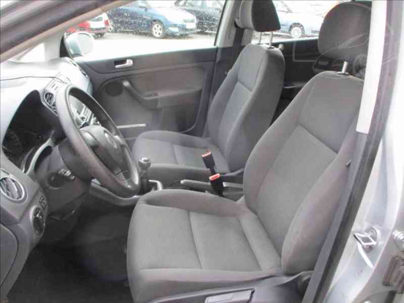 Volkswagen Golf Plus 1,6 MPI DIGI.KLIMA,SERVISKA - foto 9