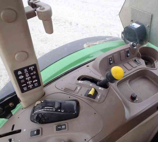 Zemědělské traktor 2010 JOHN DEERE 5080 - foto 17