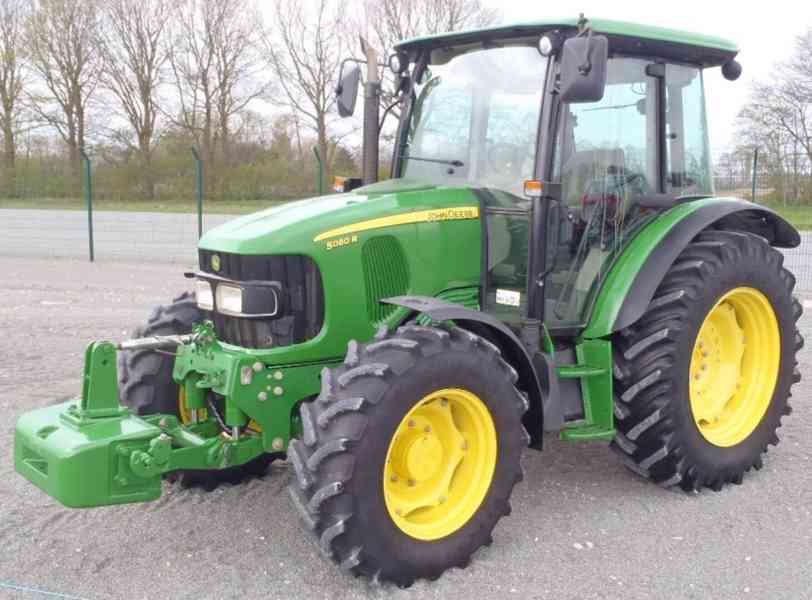 Zemědělské traktor 2010 JOHN DEERE 5080 - foto 11