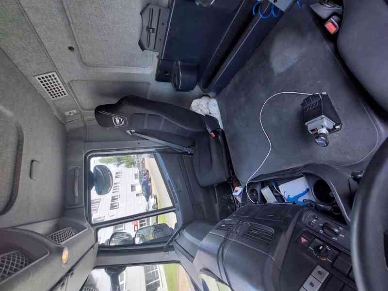 IVECO AD340X48Z HR OFF 8x4 sklápěč Cantoni S3 - foto 11