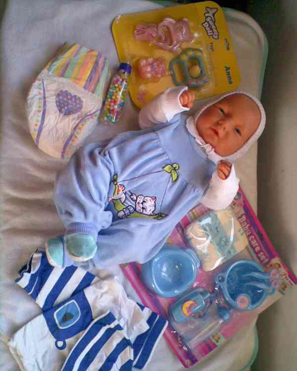 Nová realistická panenka výbavička zdarma - foto 3