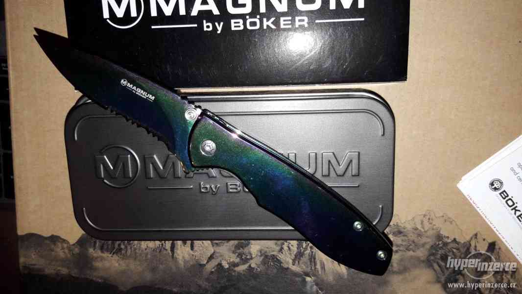 Prodám nůž Böker Magnum Rainbow II ( 01YA107 ) - foto 4