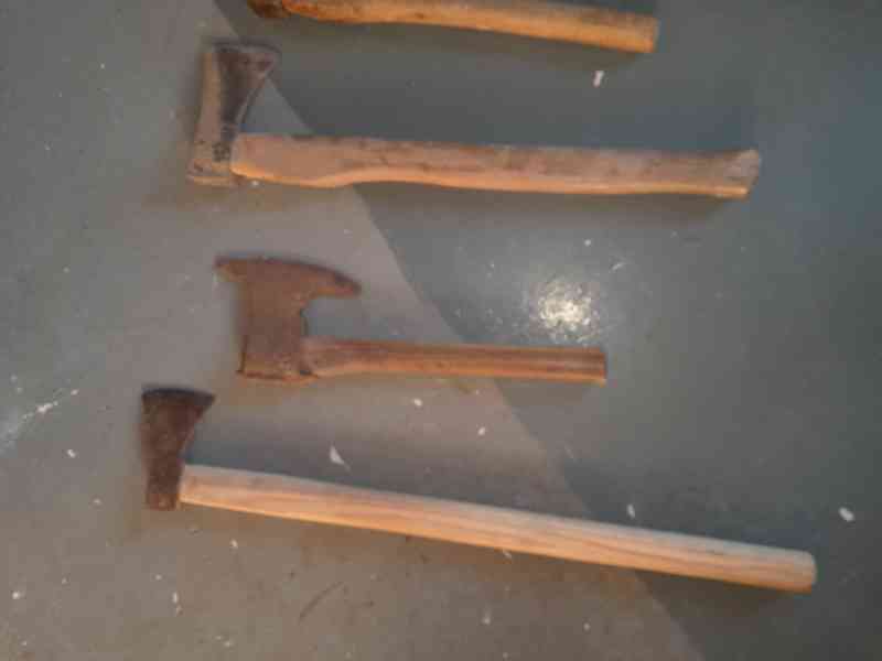 Sekery a jiné - foto 4