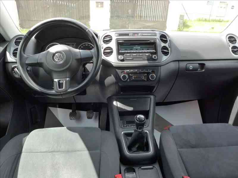 Volkswagen Tiguan 2,0 TDI DIGI AC, 1.MAJITEL - foto 7