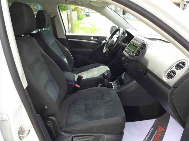 Volkswagen Tiguan 2,0 TDI DIGI AC, 1.MAJITEL - foto 10