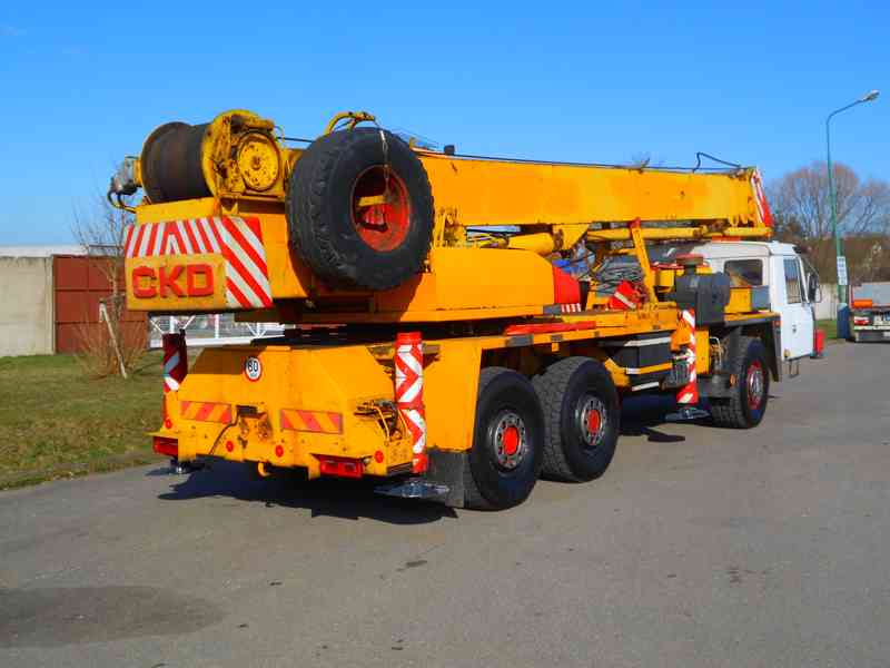 TATRA T815 AD28 6x6 - foto 6