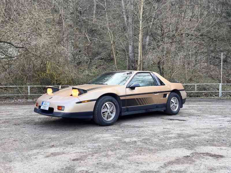 Pontiac Ostatní 2,8   Fiero - foto 1